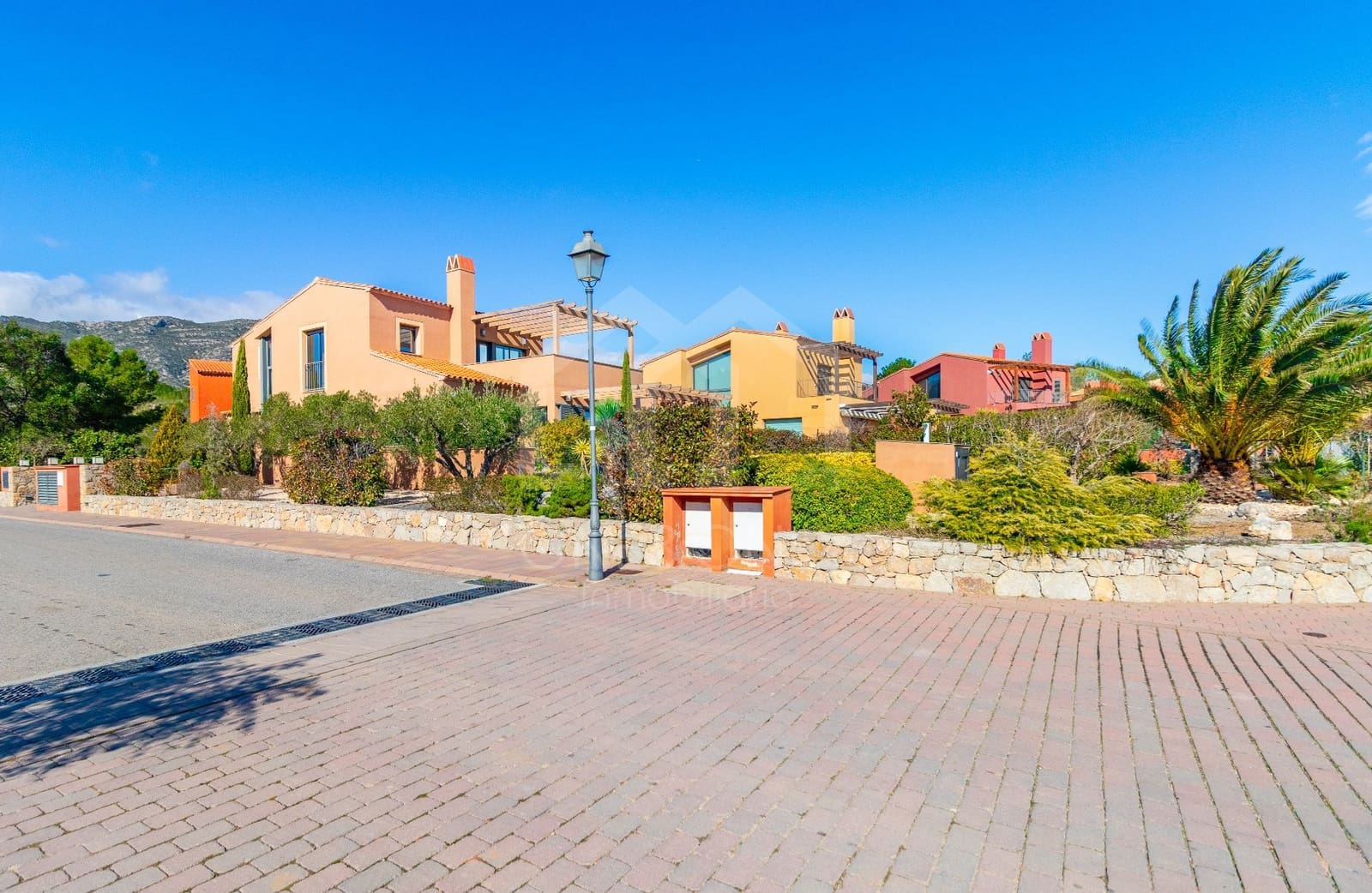 4 bedroom Villa for sale in Montroig-Mar with pool garage - € 790,000 (Ref: 9816096)