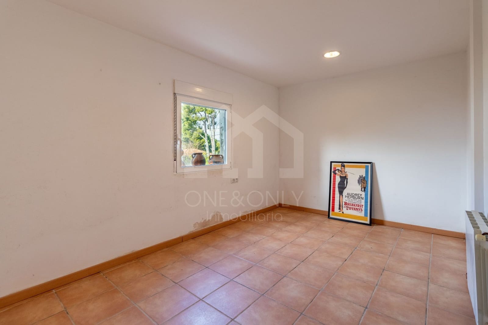 6 bedroom Villa for sale in Tarragona city with garage - € 385,000 (Ref: 9816097)