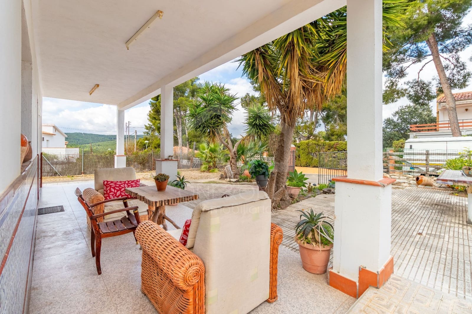 6 bedroom Villa for sale in Tarragona city with garage - € 385,000 (Ref: 9816097)