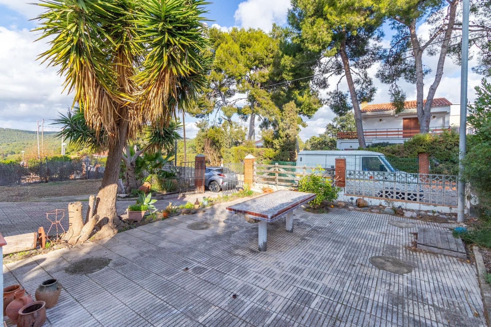 6 bedroom Villa for sale in Tarragona city with garage - € 385,000 (Ref: 9816097)