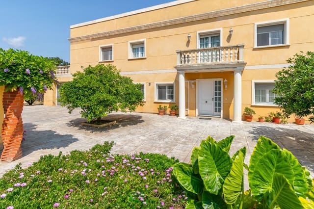 8 soveværelse Villa til salg i Riudoms med swimmingpool garage - € 639.000 (Ref: 9816098)