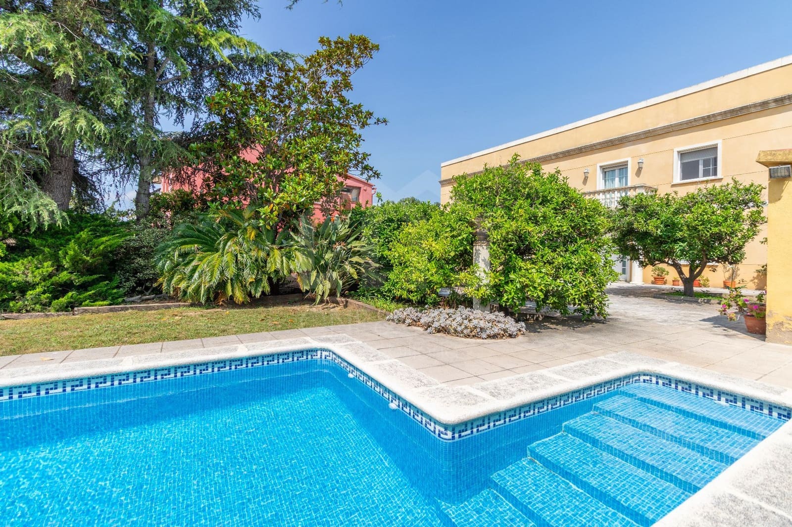 8 soveværelse Villa til salg i Riudoms med swimmingpool garage - € 639.000 (Ref: 9816098)