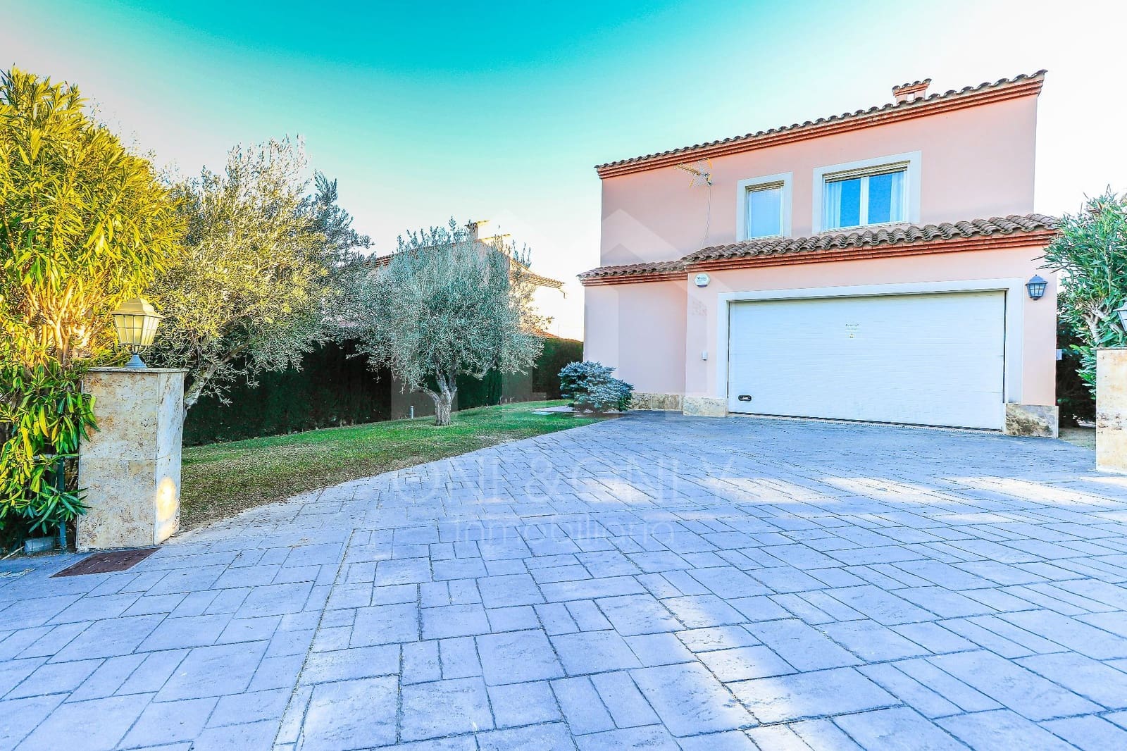 4 soverom Villa til salgs i Montroig-Mar med svømmebasseng garasje - € 520 000 (Ref: 9816101)