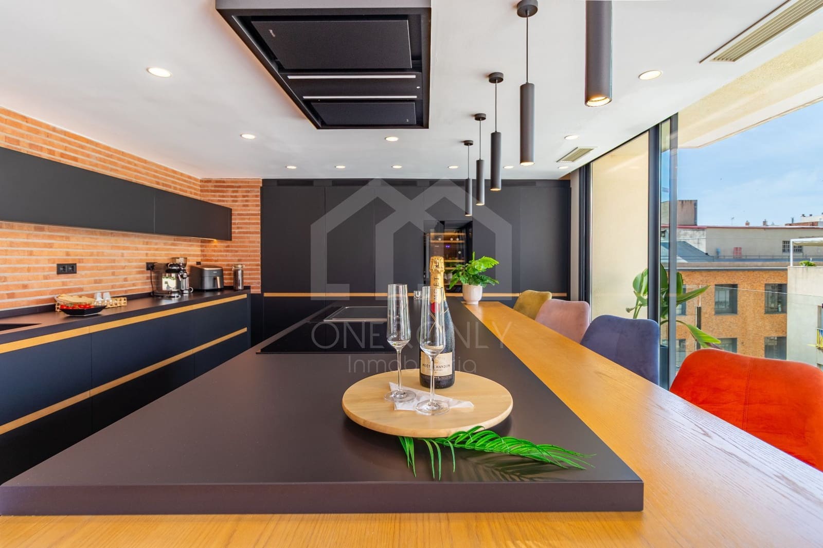 Ático de 4 habitaciones en Reus en venta con piscina garaje - 1.290.000 € (Ref: 9816102)
