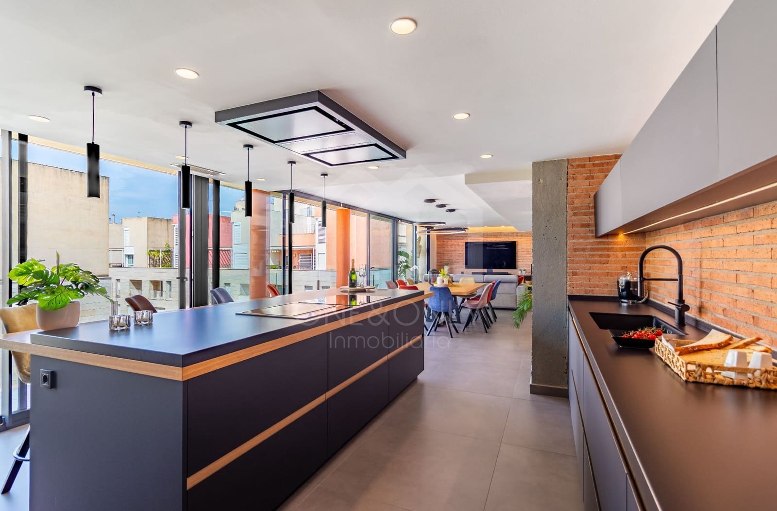 Ático de 4 habitaciones en Reus en venta con piscina garaje - 1.290.000 € (Ref: 9816102)