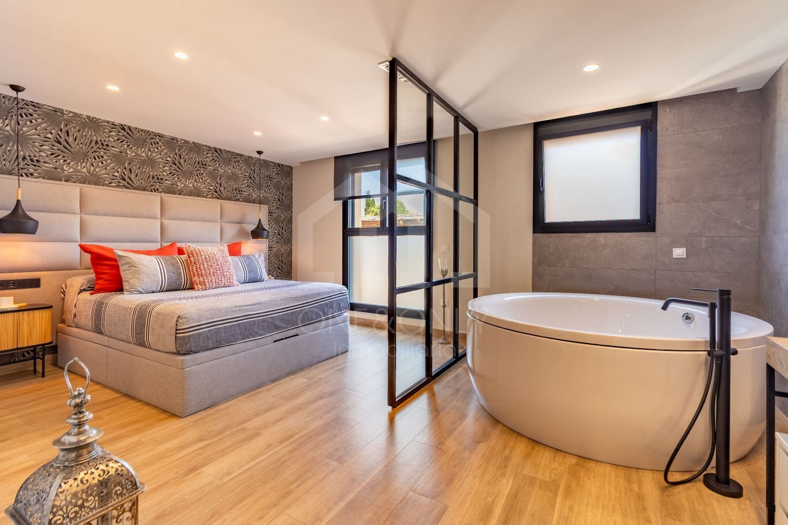 Ático de 4 habitaciones en Reus en venta con piscina garaje - 1.290.000 € (Ref: 9816102)