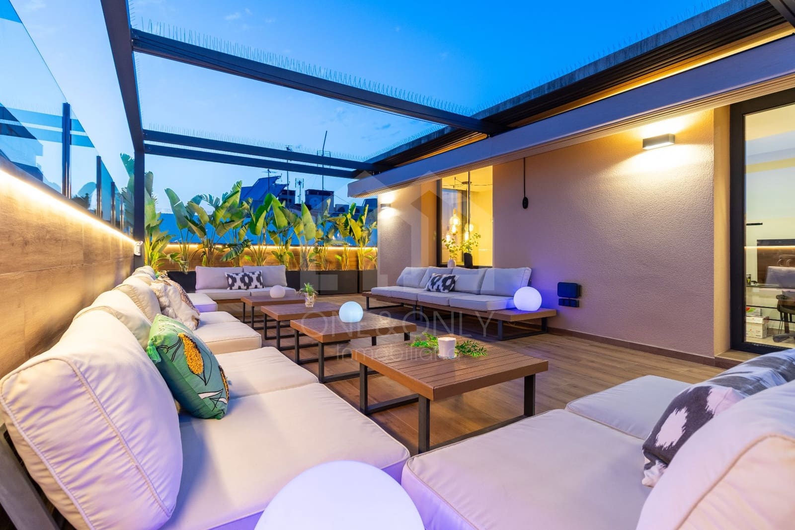 Ático de 4 habitaciones en Reus en venta con piscina garaje - 1.290.000 € (Ref: 9816102)