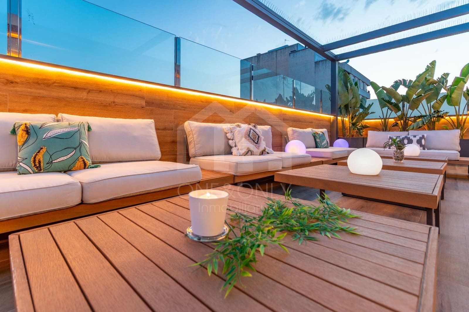 Ático de 4 habitaciones en Reus en venta con piscina garaje - 1.290.000 € (Ref: 9816102)