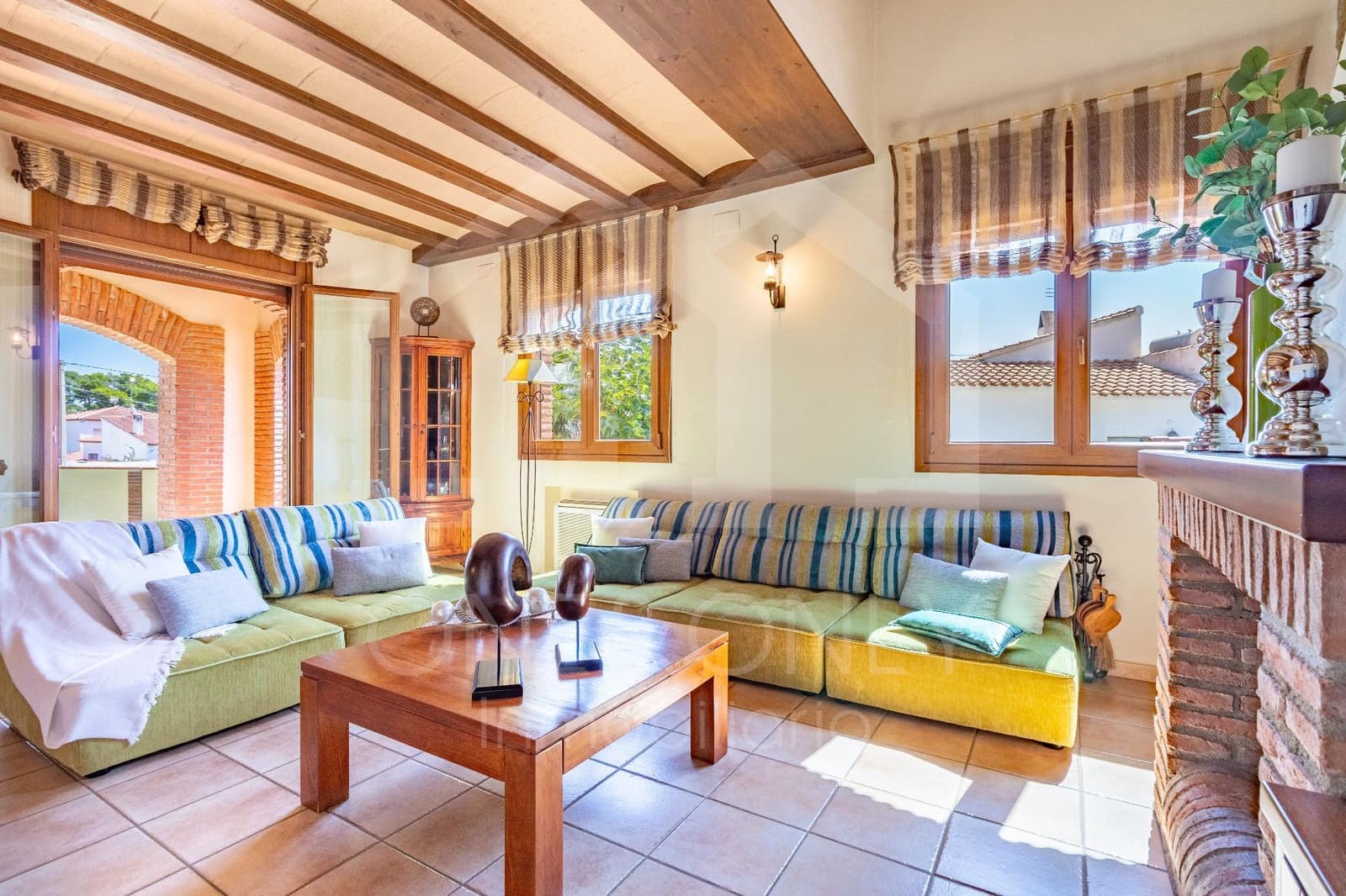 4 bedroom Villa for sale in Montroig-Mar with pool garage - € 760,000 (Ref: 9816103)