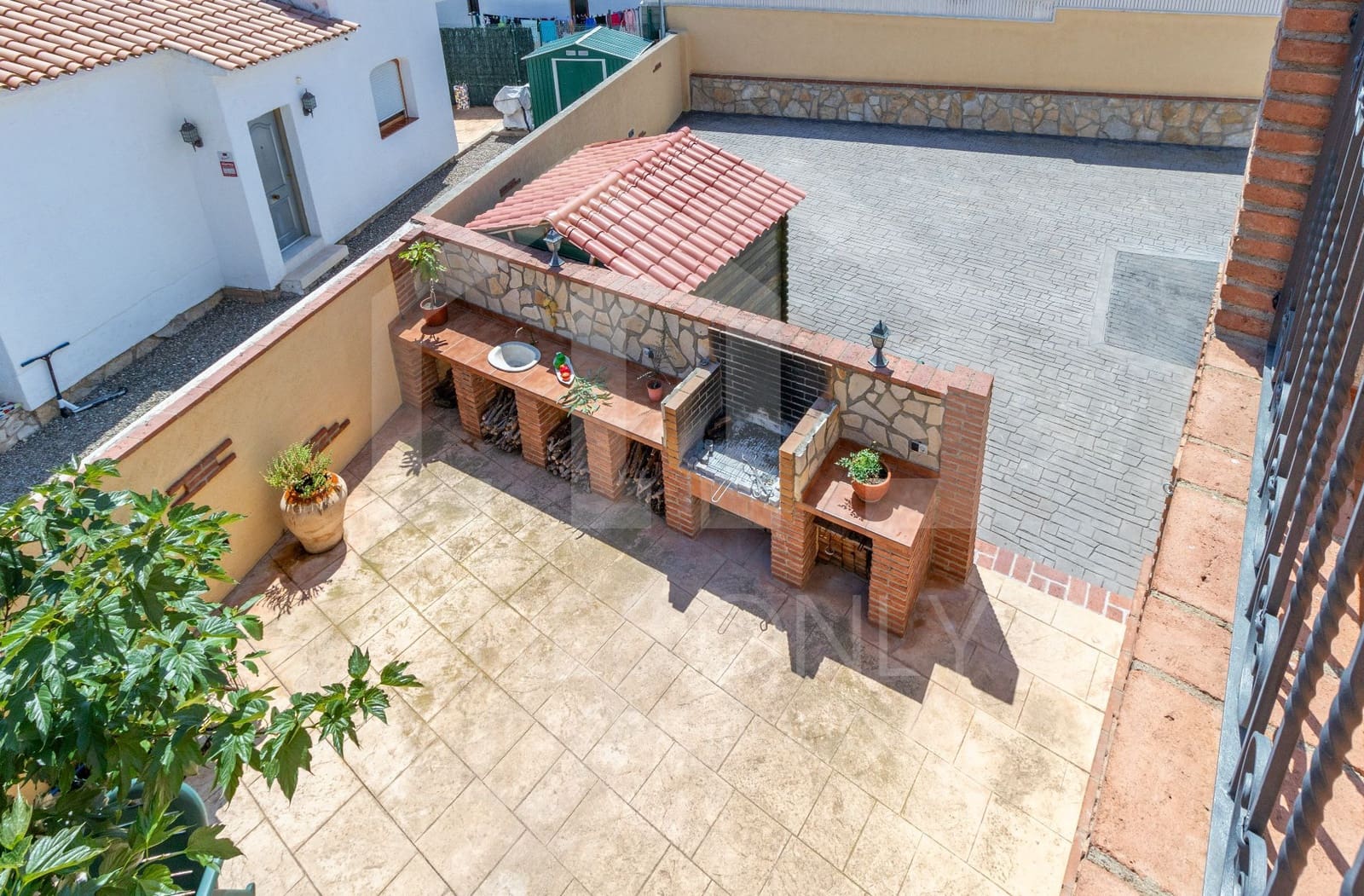 4 bedroom Villa for sale in Montroig-Mar with pool garage - € 760,000 (Ref: 9816103)