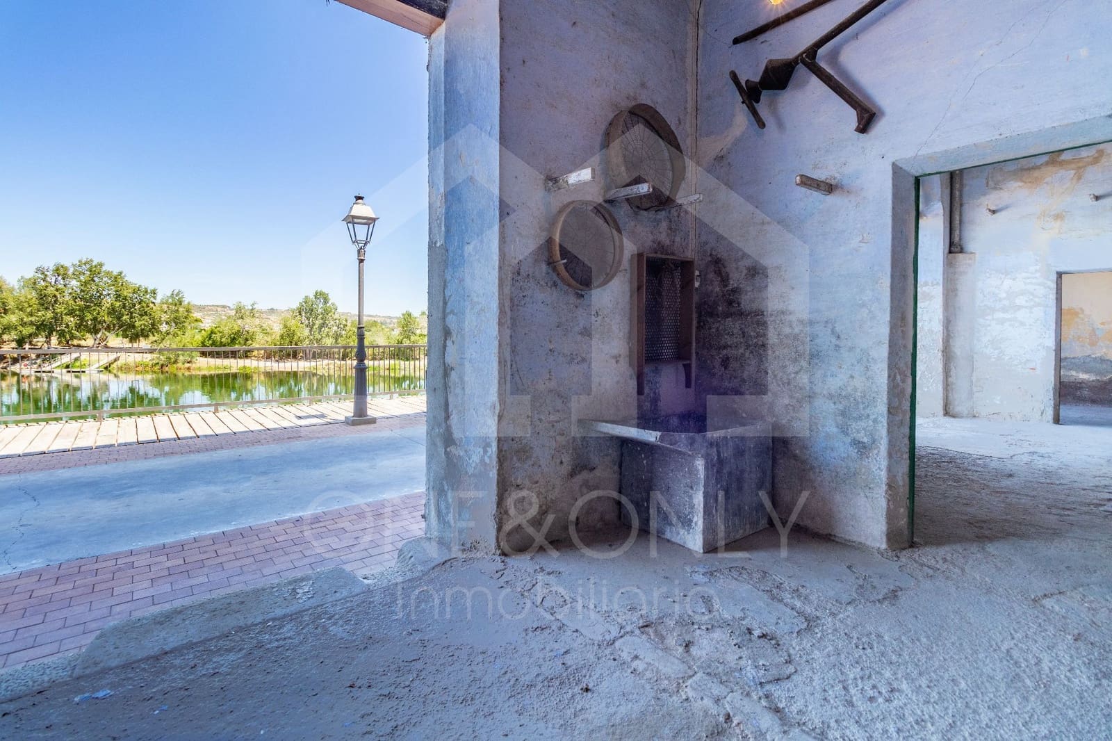 10 quarto Moradia para venda em Mora d'Ebre com garagem - 318 000 € (Ref: 9816104)
