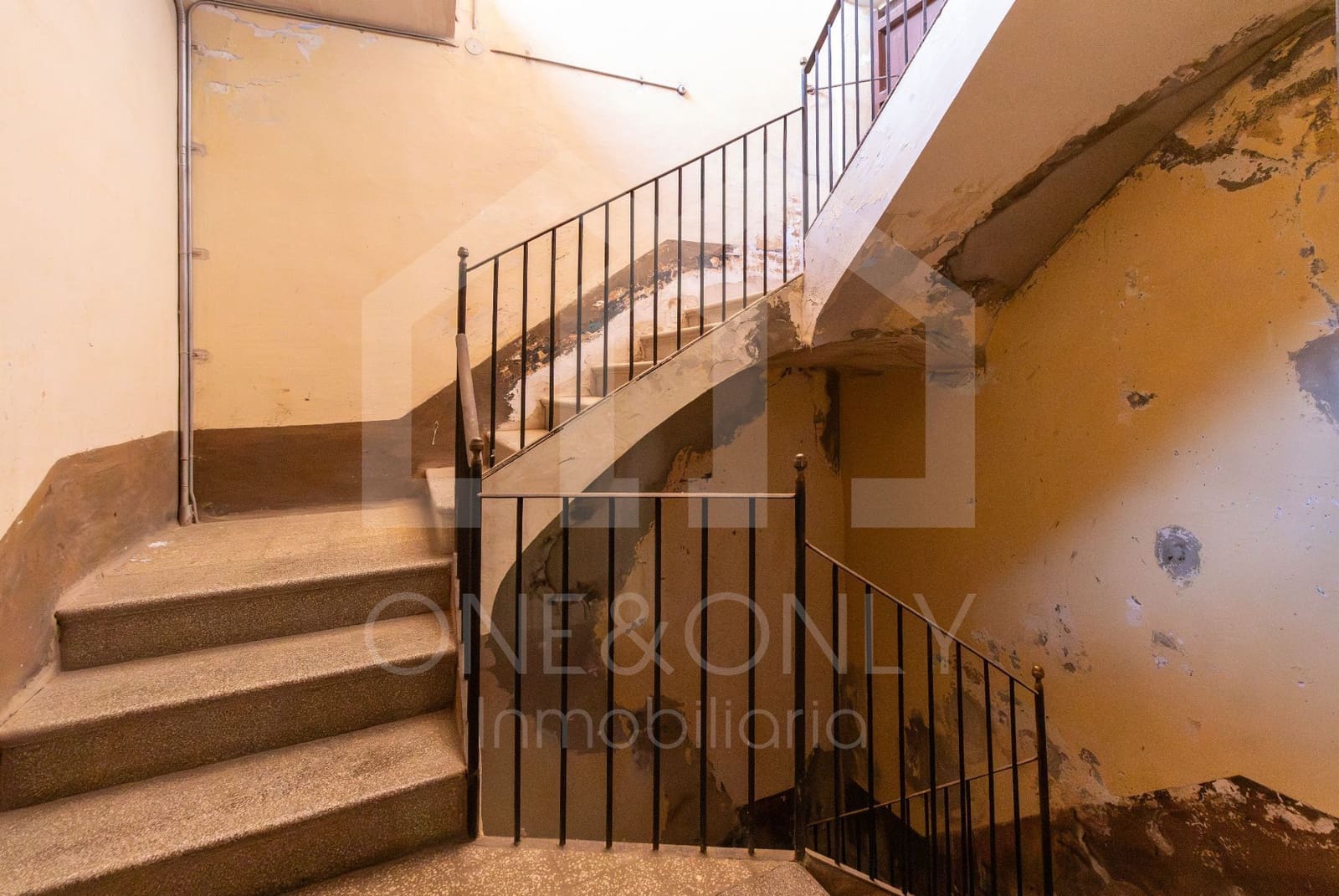 10 quarto Moradia para venda em Mora d'Ebre com garagem - 318 000 € (Ref: 9816104)