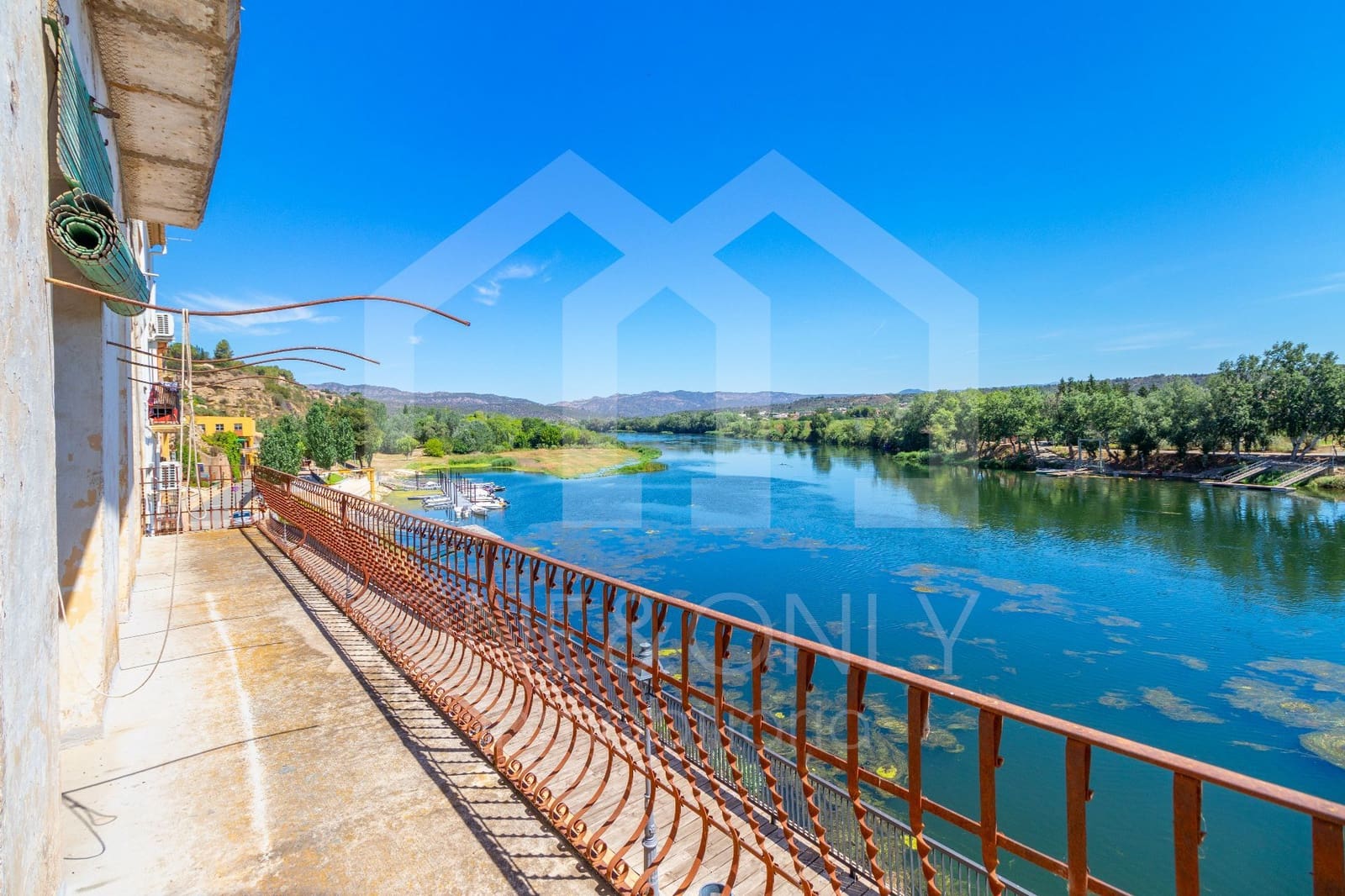 10 quarto Moradia para venda em Mora d'Ebre com garagem - 318 000 € (Ref: 9816104)