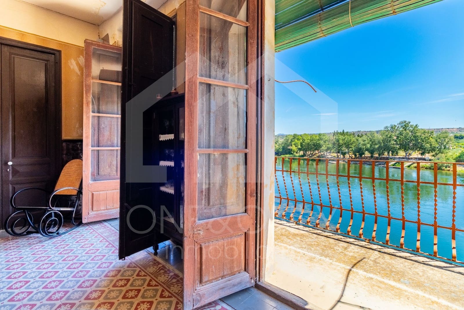 10 quarto Moradia para venda em Mora d'Ebre com garagem - 318 000 € (Ref: 9816104)