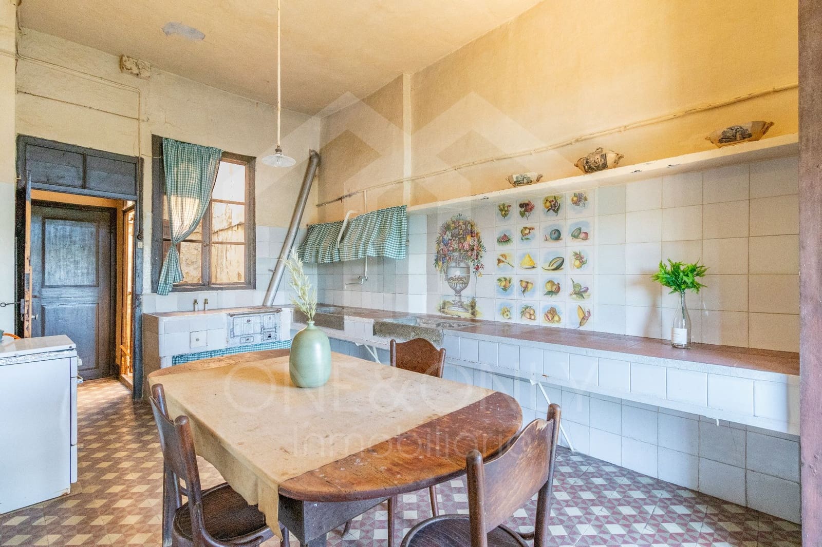 10 quarto Moradia para venda em Mora d'Ebre com garagem - 318 000 € (Ref: 9816104)