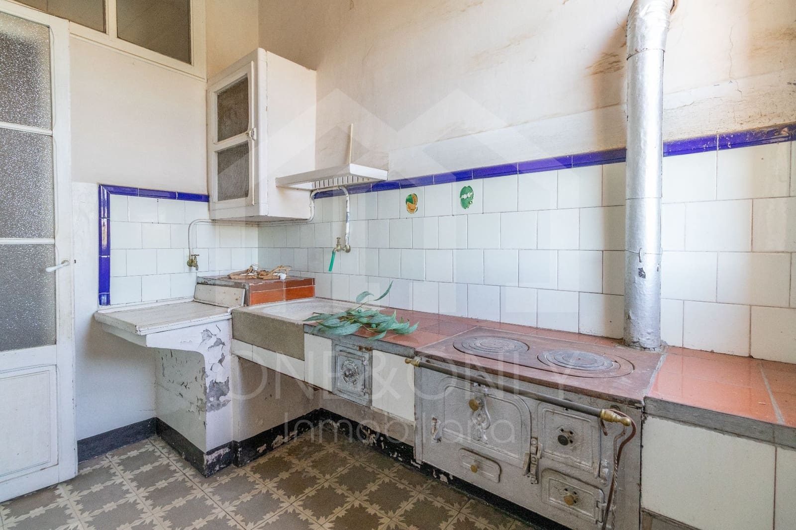 10 quarto Moradia para venda em Mora d'Ebre com garagem - 318 000 € (Ref: 9816104)