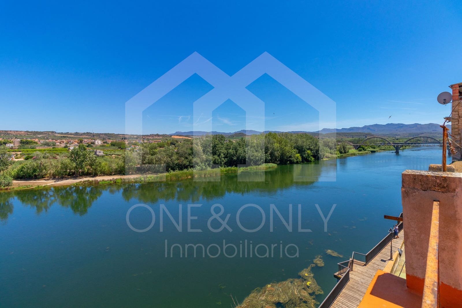 10 quarto Moradia para venda em Mora d'Ebre com garagem - 318 000 € (Ref: 9816104)