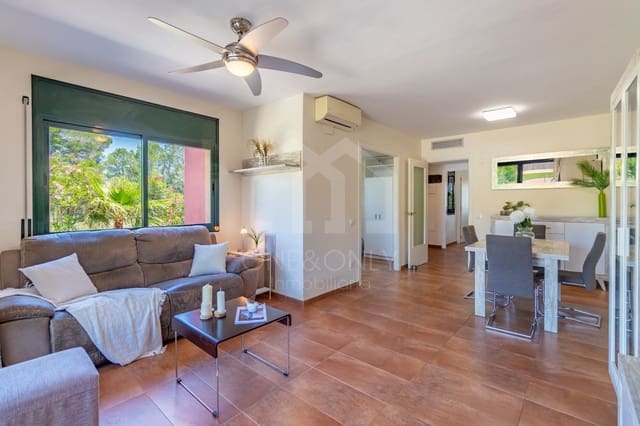 3 soverom Villa til salgs i Montroig-Mar, Mont-roig del Camp med svømmebasseng garasje - € 330 000 (Ref: 9866560)