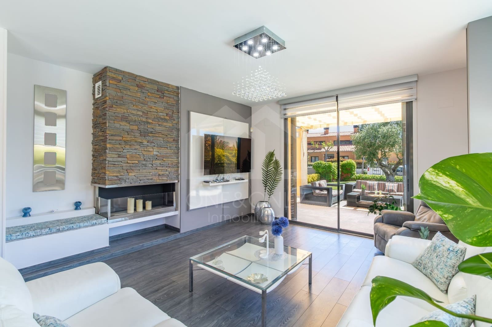 4 bedroom Villa for sale in Montroig-Mar with pool garage - € 760,000 (Ref: 9869875)