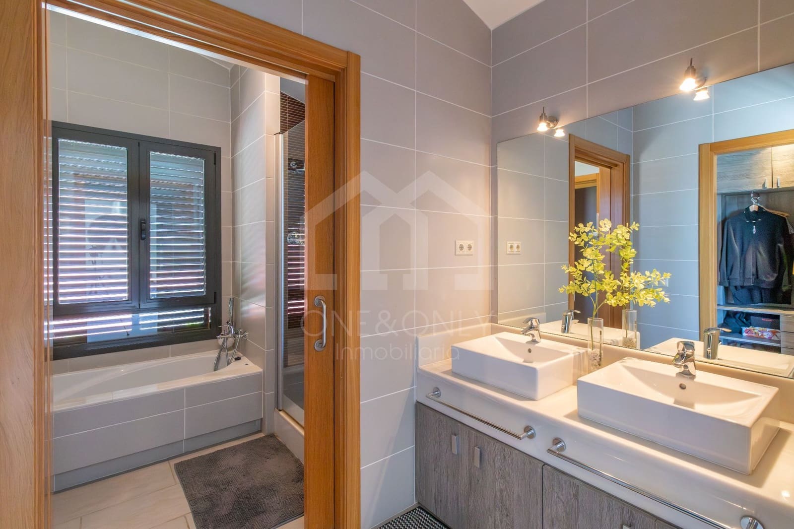 4 bedroom Villa for sale in Montroig-Mar with pool garage - € 760,000 (Ref: 9869875)