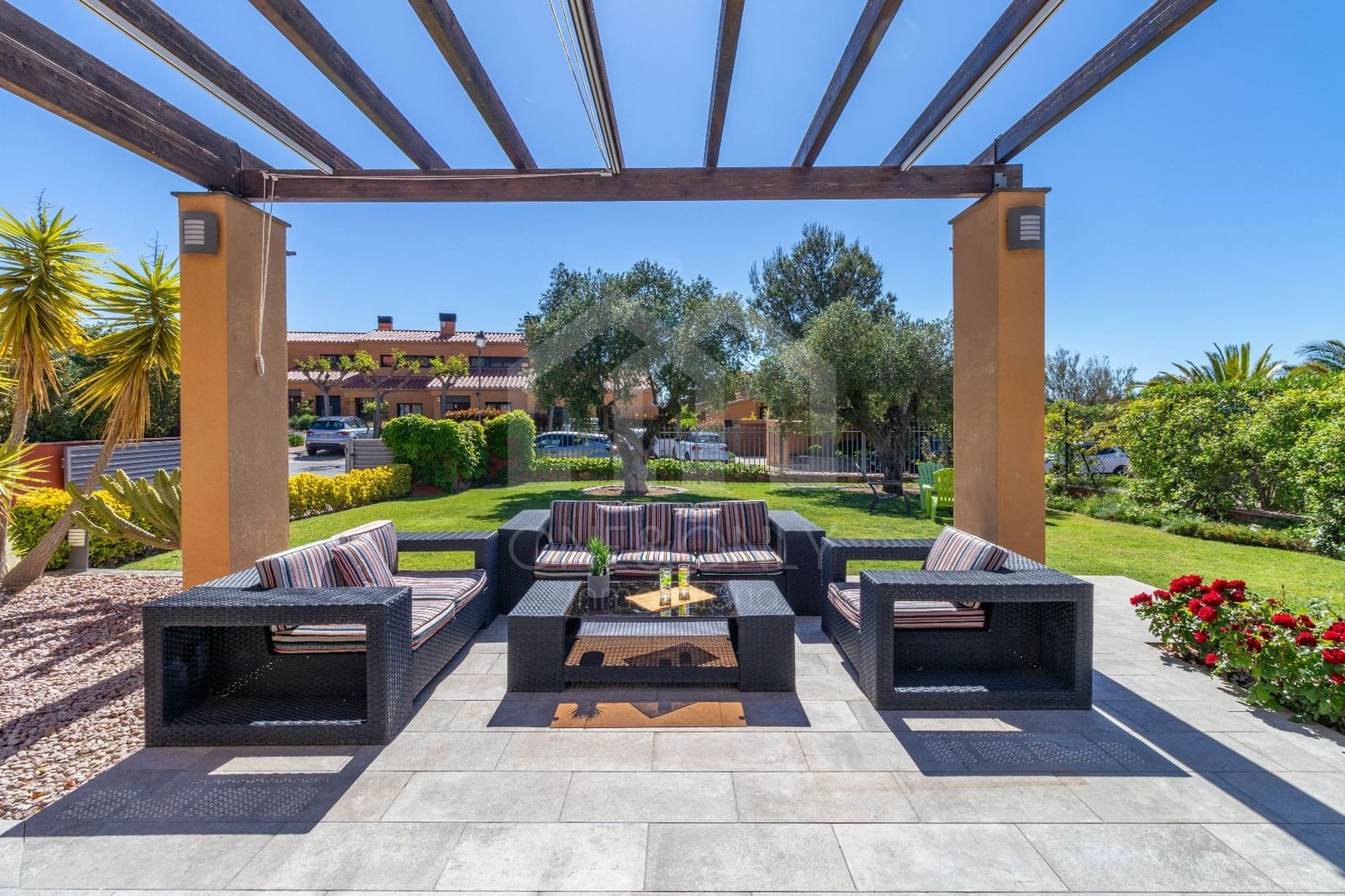 4 bedroom Villa for sale in Montroig-Mar with pool garage - € 760,000 (Ref: 9869875)