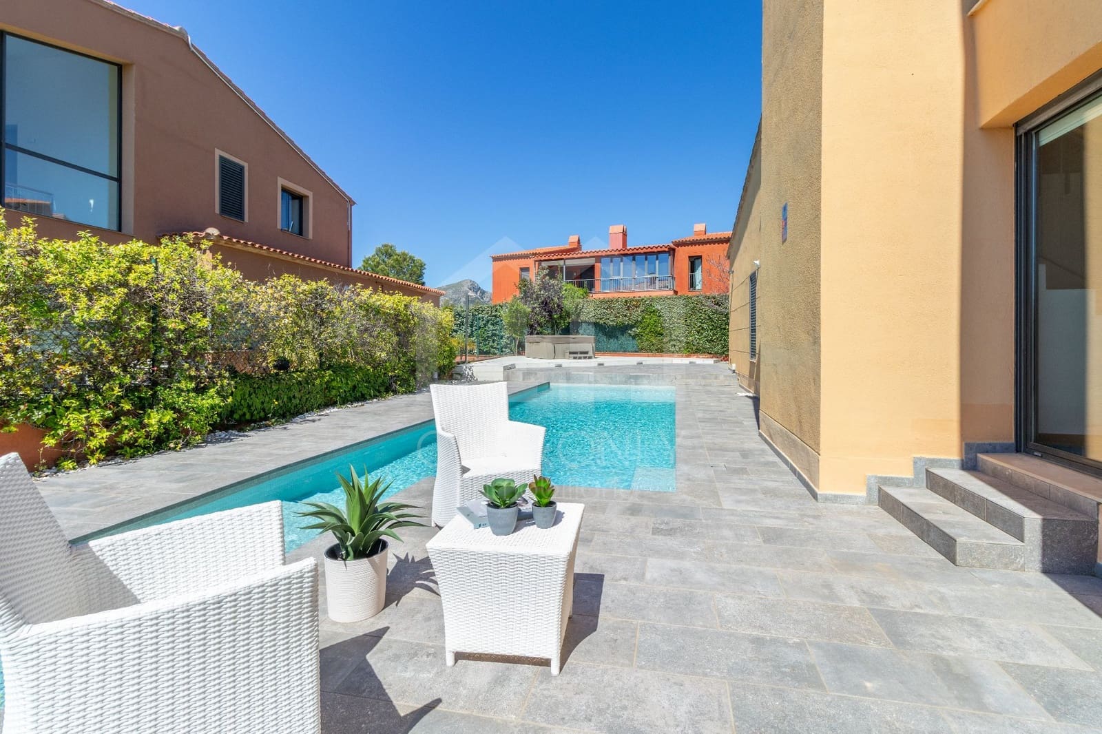 4 bedroom Villa for sale in Montroig-Mar with pool garage - € 760,000 (Ref: 9869875)
