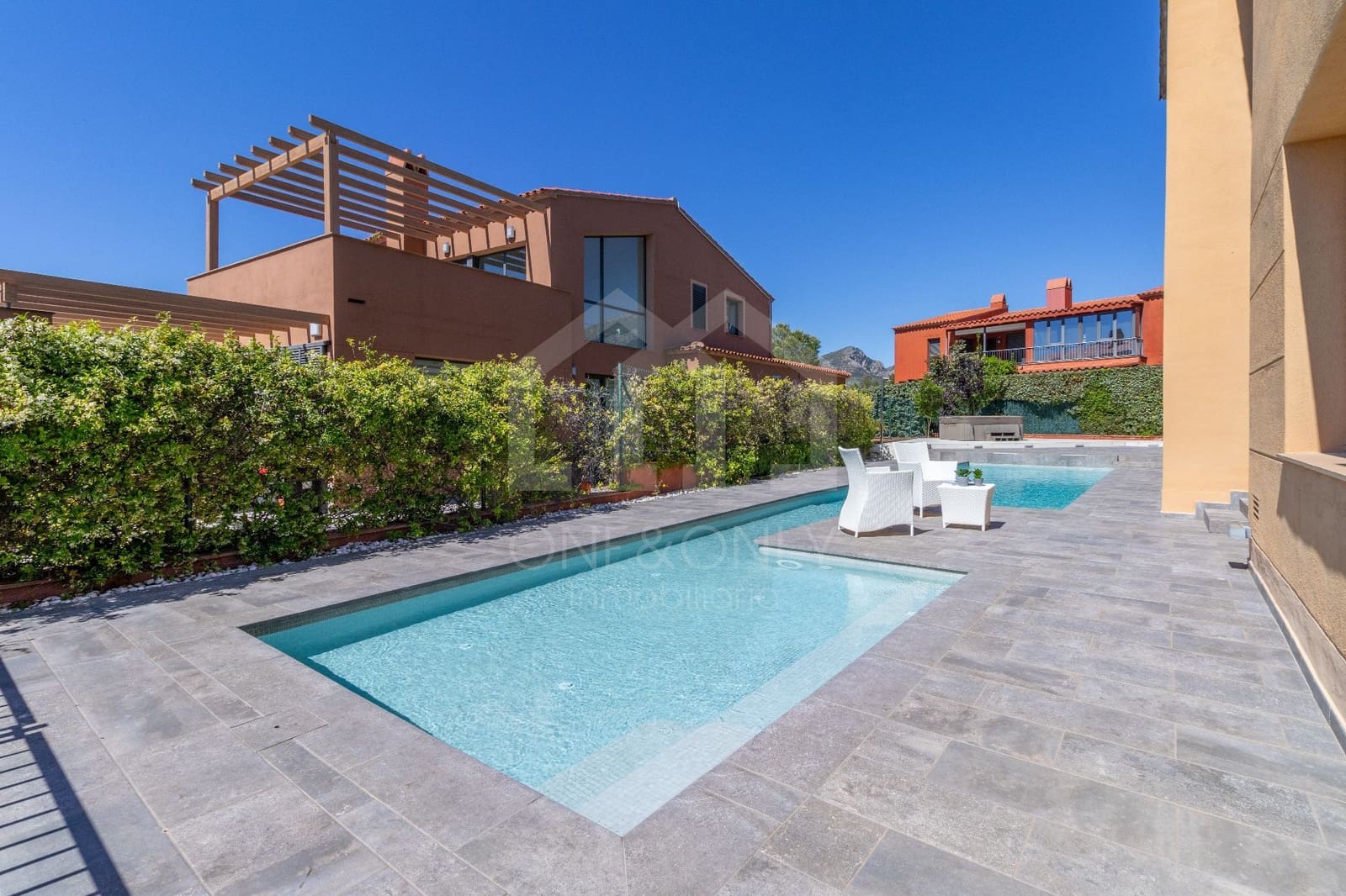 4 bedroom Villa for sale in Montroig-Mar with pool garage - € 760,000 (Ref: 9869875)