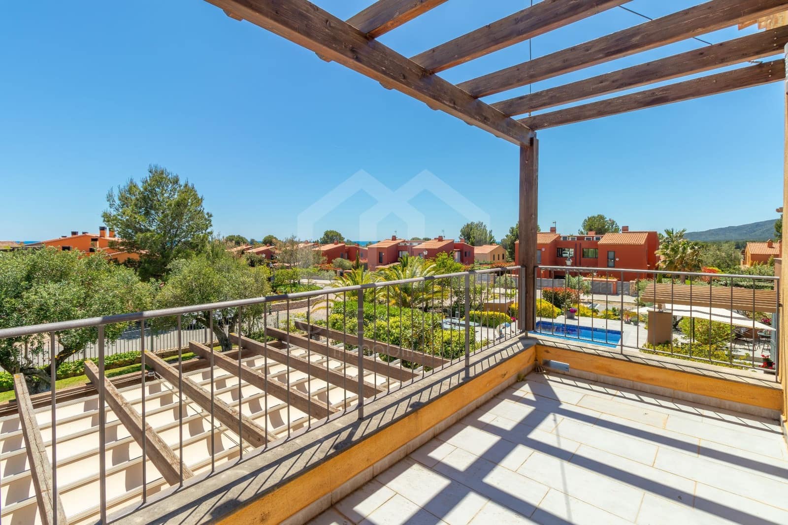 4 bedroom Villa for sale in Montroig-Mar with pool garage - € 760,000 (Ref: 9869875)