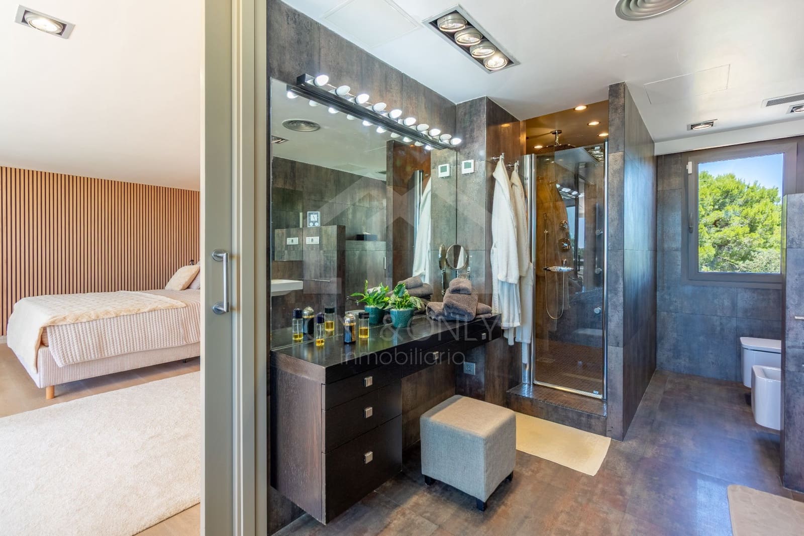 5 bedroom Villa for sale in Montroig-Mar with pool garage - € 1,600,000 (Ref: 9893748)