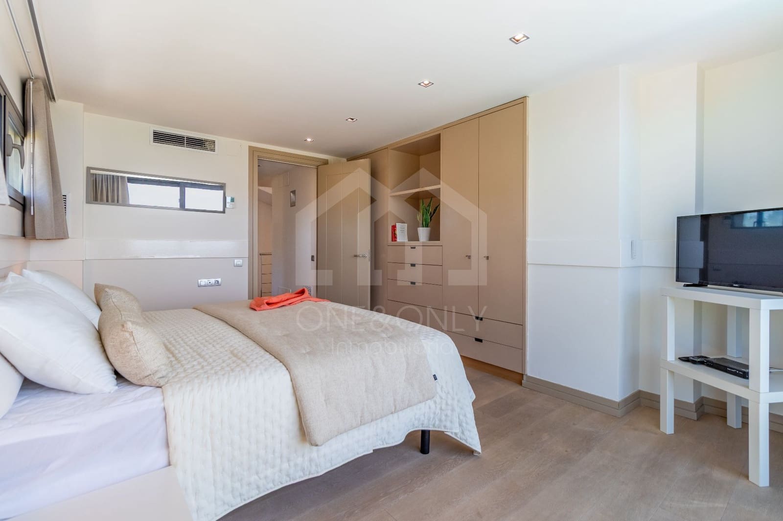 5 bedroom Villa for sale in Montroig-Mar with pool garage - € 1,600,000 (Ref: 9893748)