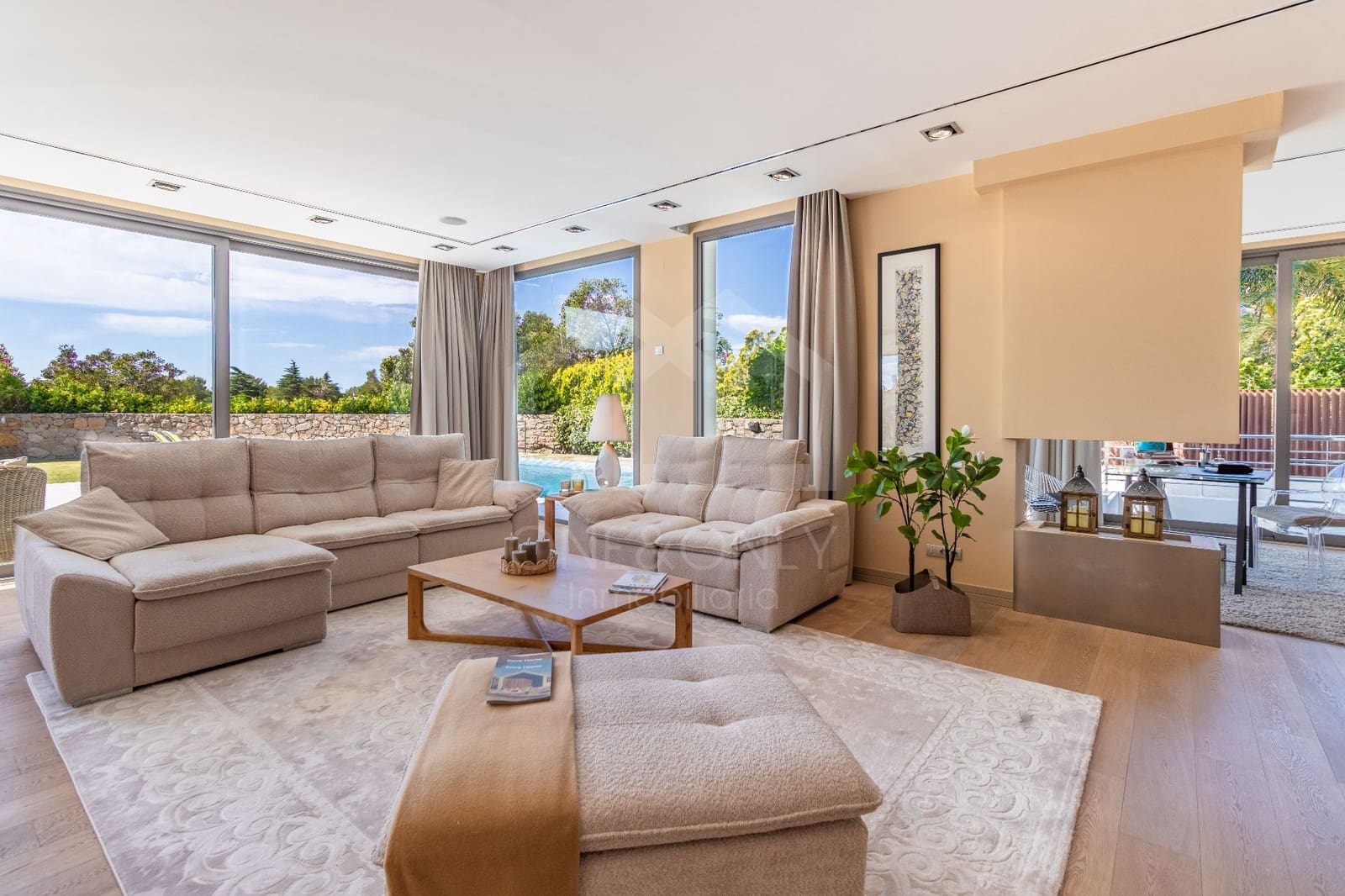 5 bedroom Villa for sale in Montroig-Mar with pool garage - € 1,600,000 (Ref: 9893748)