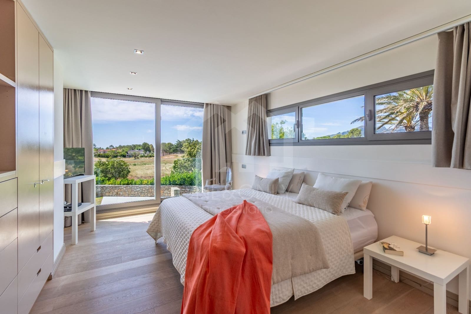 5 bedroom Villa for sale in Montroig-Mar with pool garage - € 1,600,000 (Ref: 9893748)