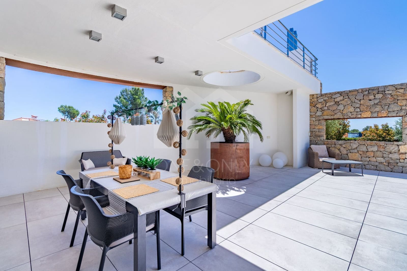 5 bedroom Villa for sale in Montroig-Mar with pool garage - € 1,600,000 (Ref: 9893748)