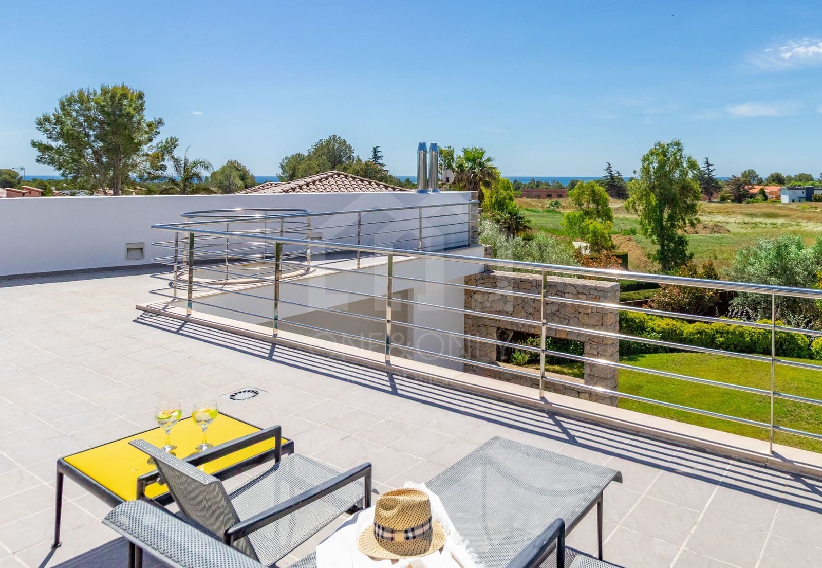 5 bedroom Villa for sale in Montroig-Mar with pool garage - € 1,600,000 (Ref: 9893748)
