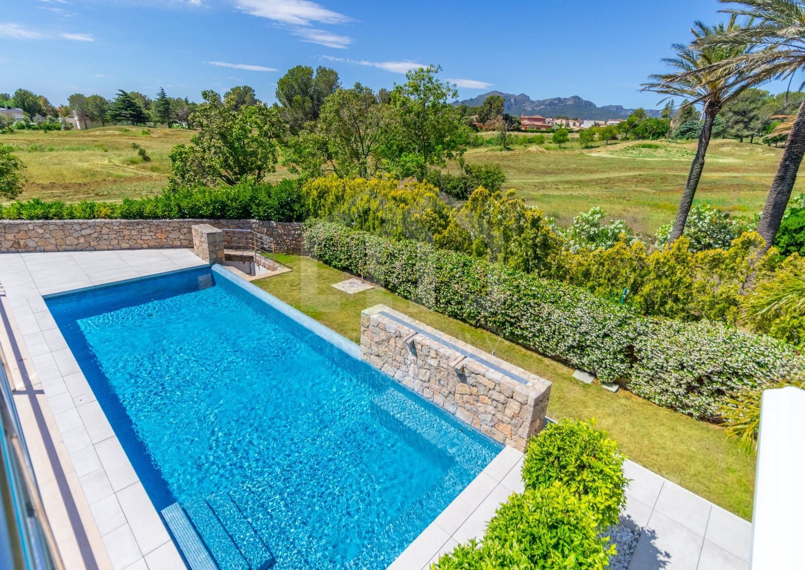 5 bedroom Villa for sale in Montroig-Mar with pool garage - € 1,600,000 (Ref: 9893748)