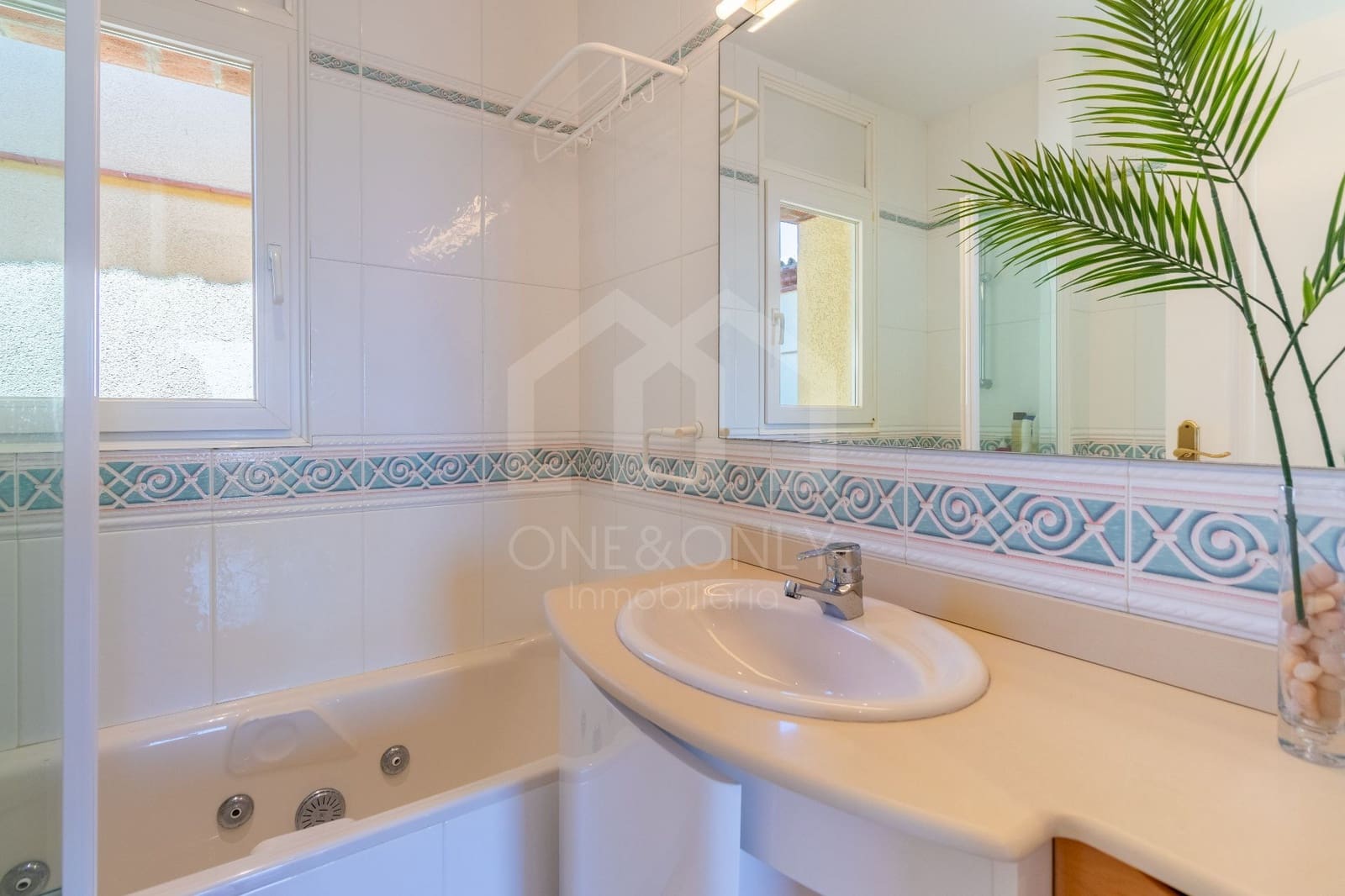 4 bedroom Villa for rent in Montroig-Mar with pool garage - € 2,125 (Ref: 9955669)
