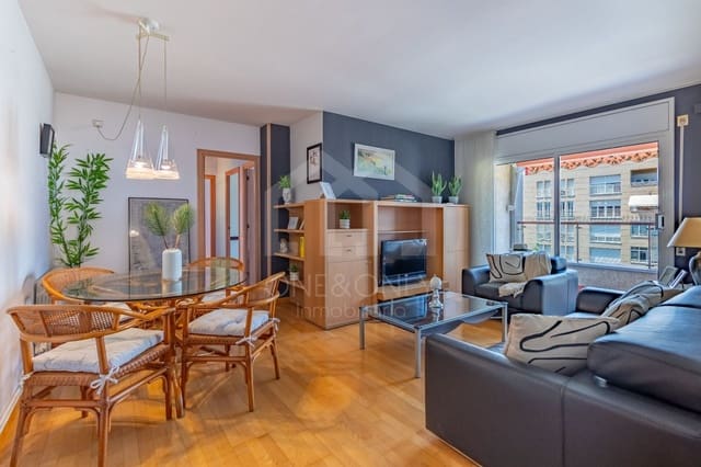3 soveværelse Lejlighed til salg i Tarragona by med garage - € 437.000 (Ref: 9976815)
