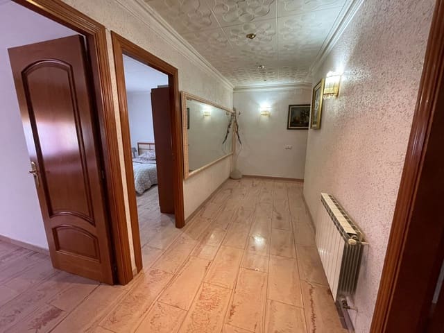 3 slaapkamer Villa te koop in Tordera met garage - € 315.000 (Ref: 7406861)