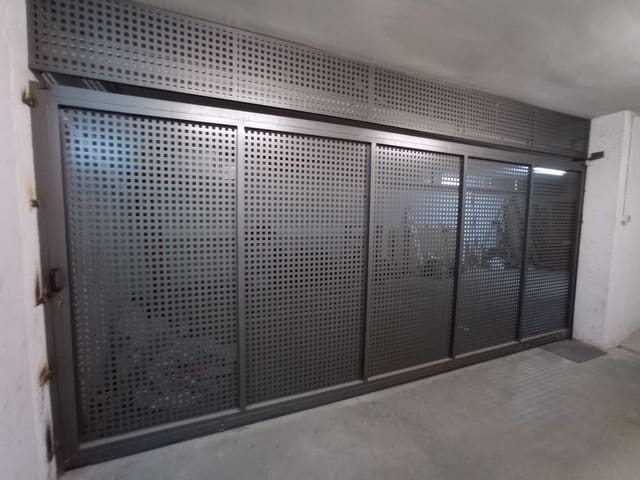 Garage till salu i Tordera - 190 000 € (Ref: 7858318)