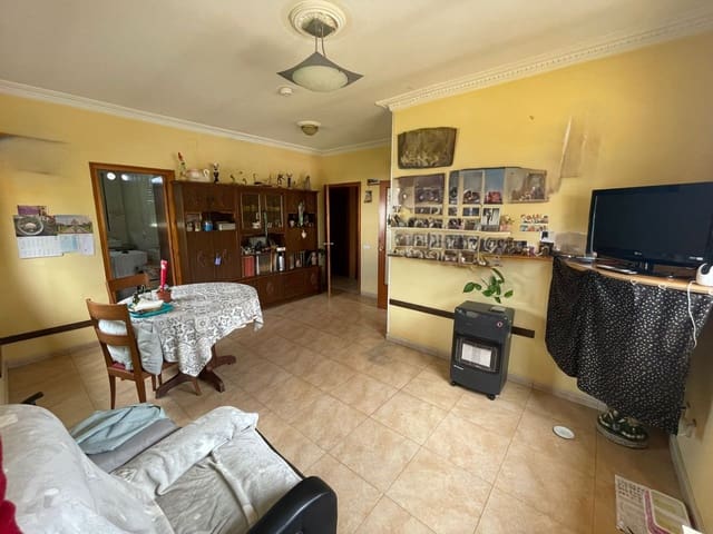 3 bedroom Villa for sale in Tordera - € 229,000 (Ref: 8305066)