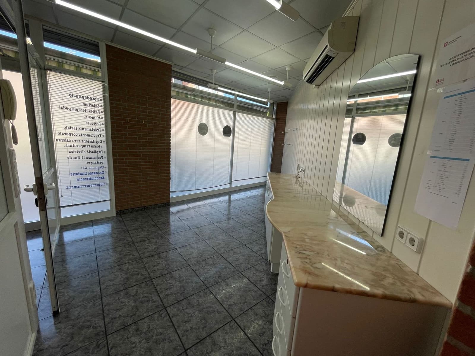 3 soveværelse Erhverv til leje i Tordera - € 500 (Ref: 8449899)