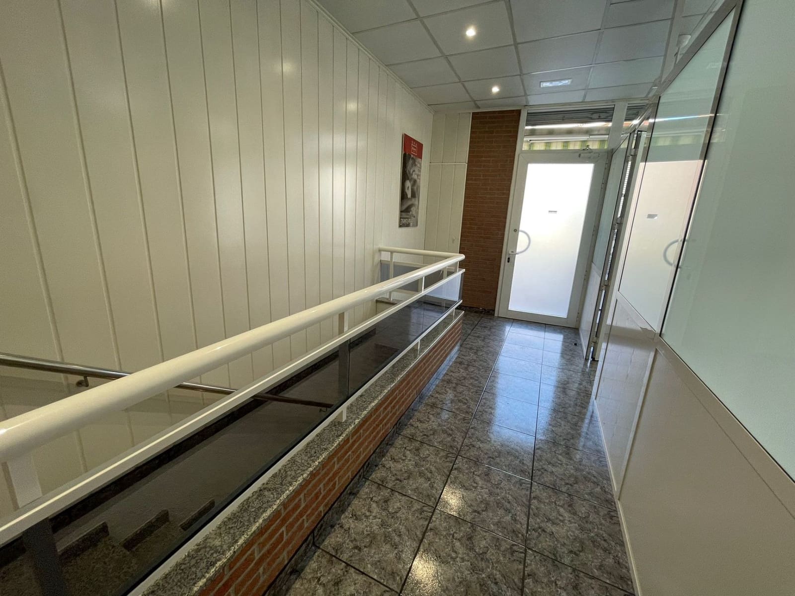 3 soveværelse Erhverv til leje i Tordera - € 500 (Ref: 8449899)