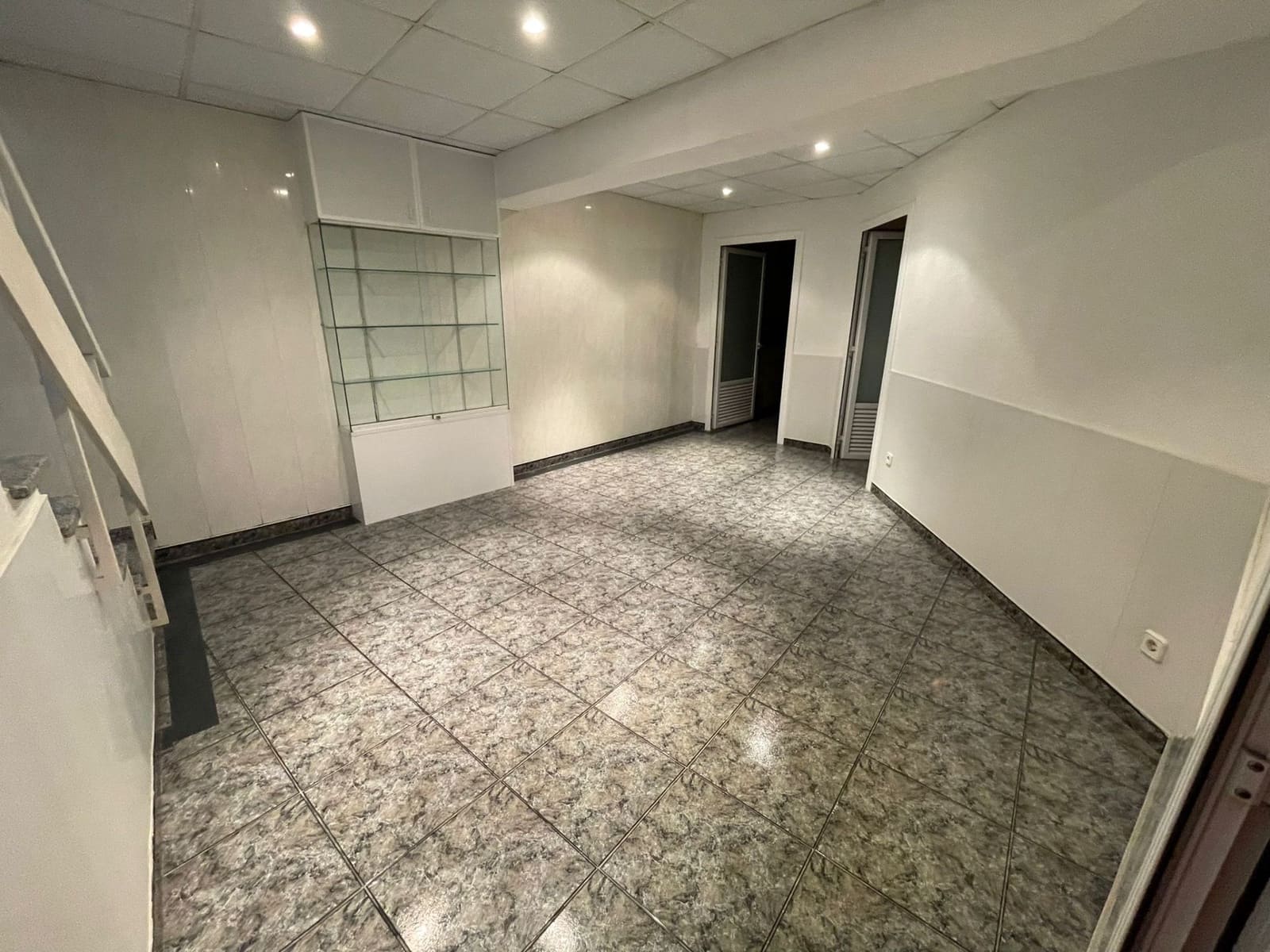 3 soveværelse Erhverv til leje i Tordera - € 500 (Ref: 8449899)