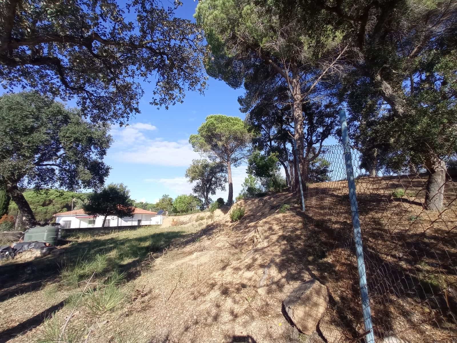 Grunde uden byggetilladelser til salg i Tordera - € 40.000 (Ref: 8601243)