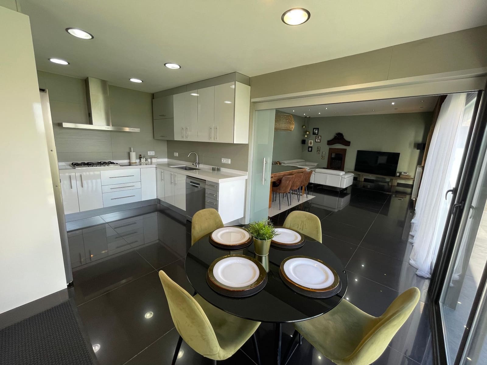 4 soveværelse Villa til salg i Fogars de la Selva med swimmingpool - € 605.000 (Ref: 8610321)