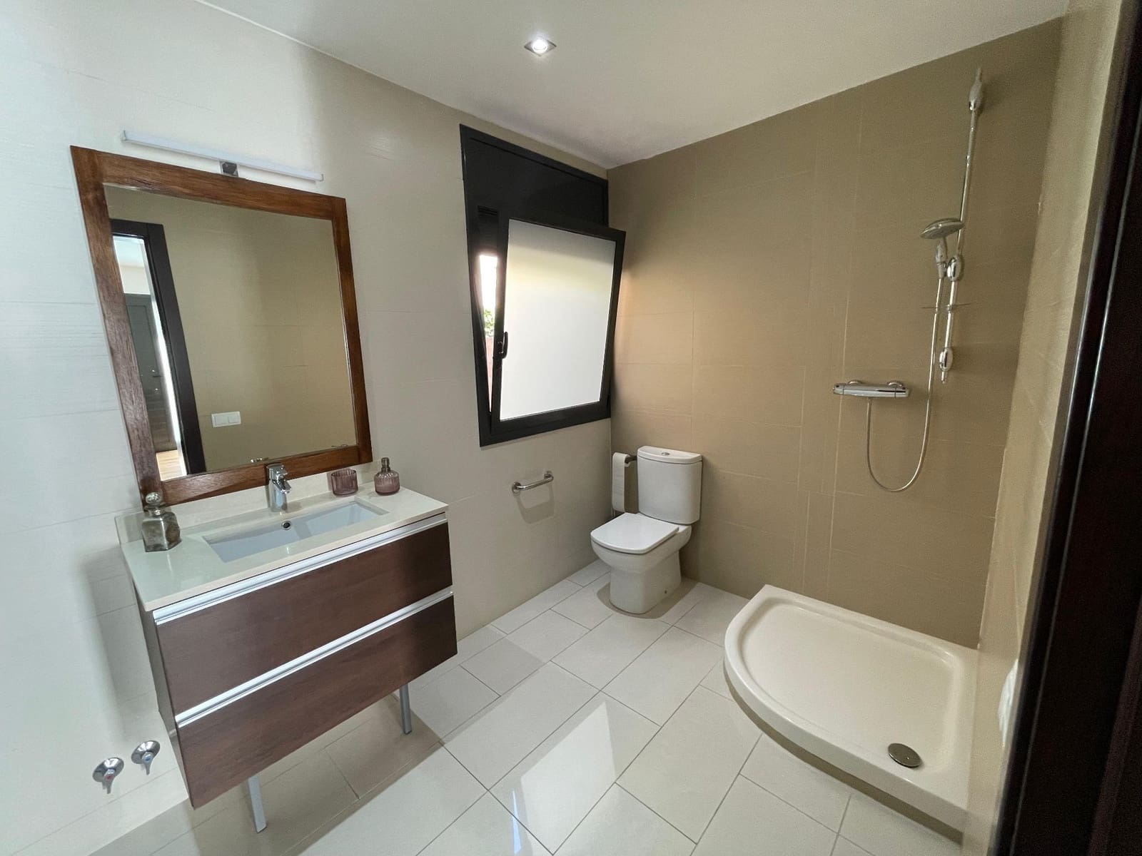 4 soveværelse Villa til salg i Fogars de la Selva med swimmingpool - € 605.000 (Ref: 8610321)