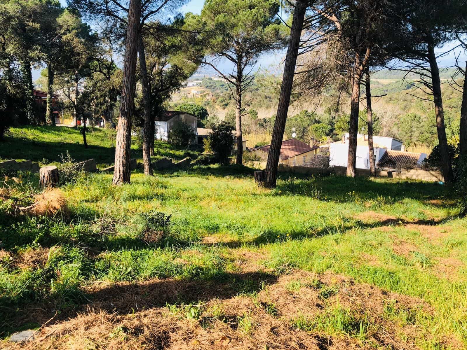 Grunde uden byggetilladelser til salg i Tordera - € 50.000 (Ref: 8685846)