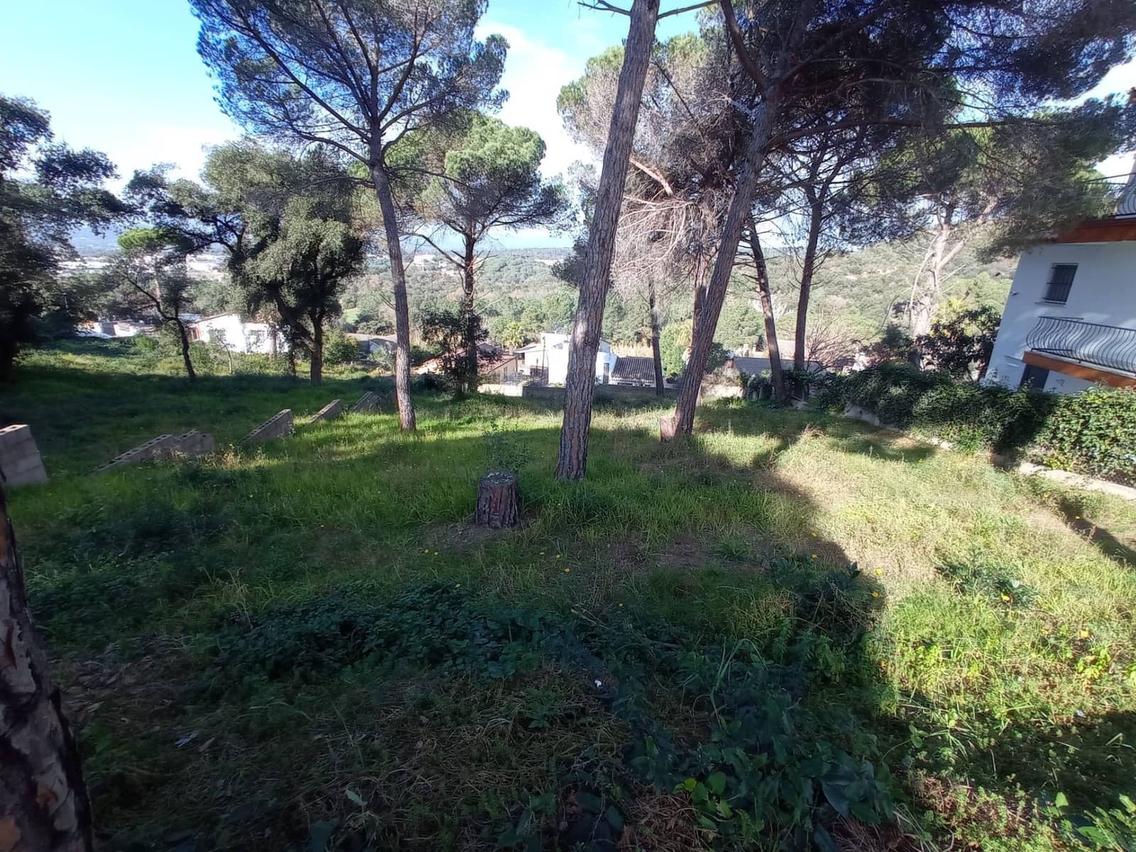 Grunde uden byggetilladelser til salg i Tordera - € 50.000 (Ref: 8685846)