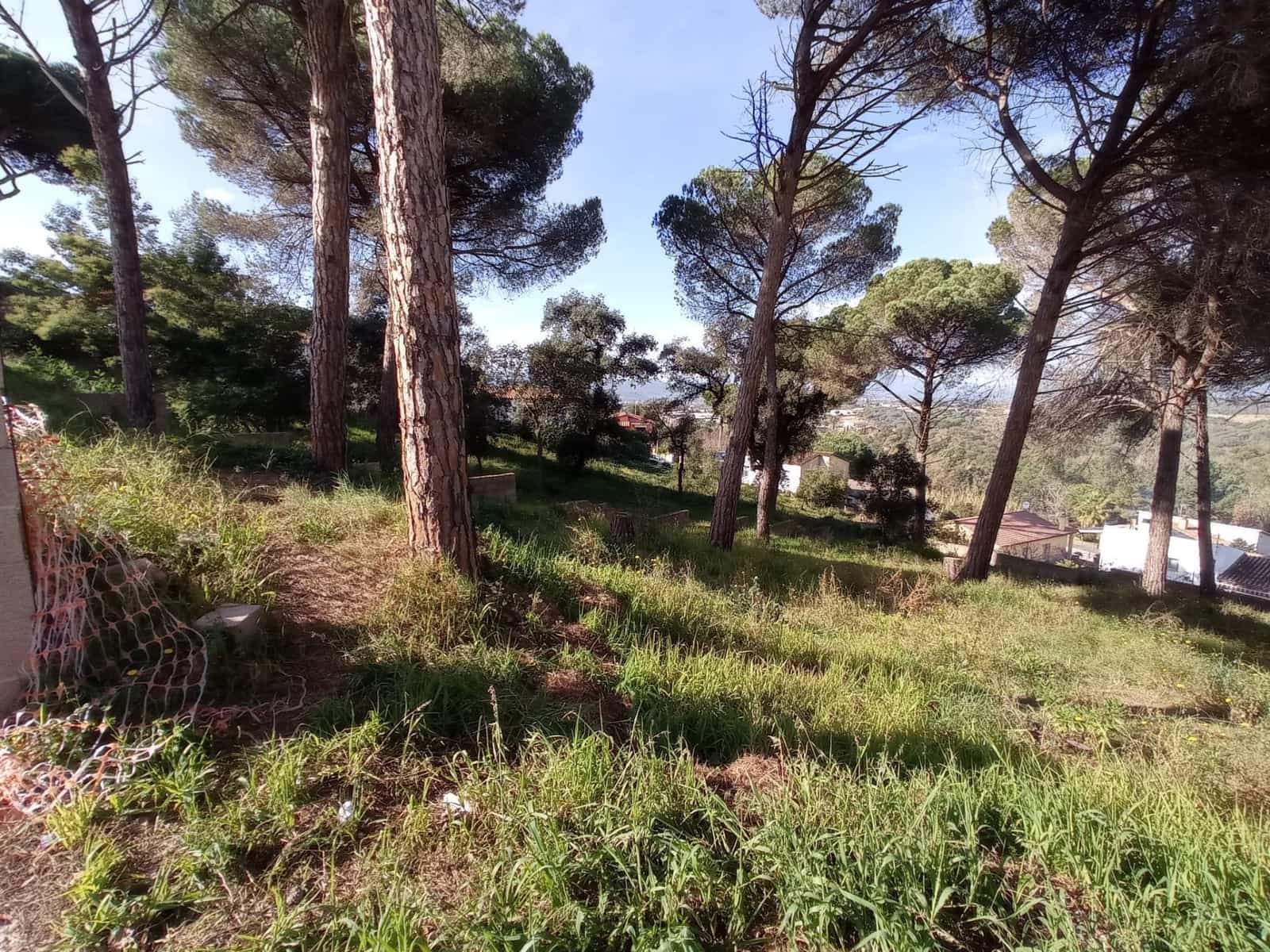 Grunde uden byggetilladelser til salg i Tordera - € 50.000 (Ref: 8685846)