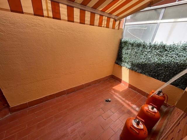 4 sovrum Villa till salu i Tordera med garage - 269 000 € (Ref: 8993558)